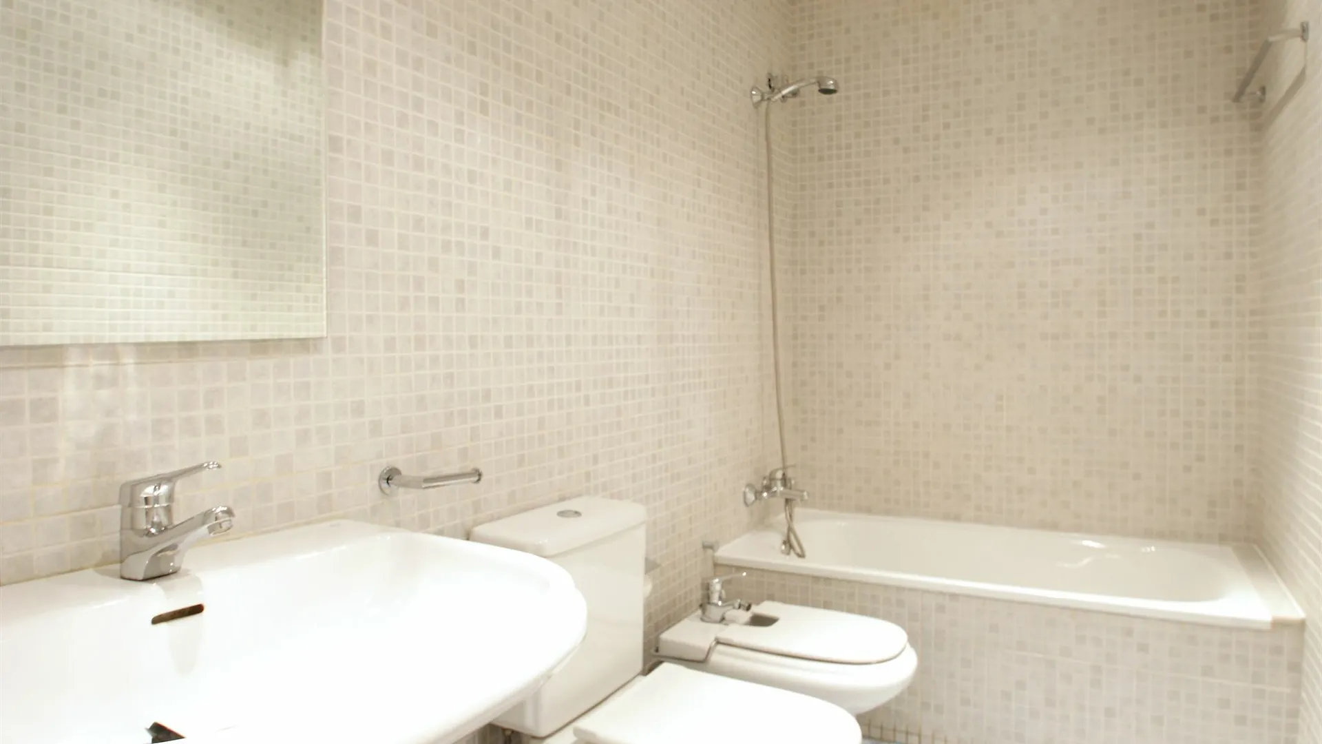 Short Stay Group Paseo De Gracia Serviced Apartments Barcelona